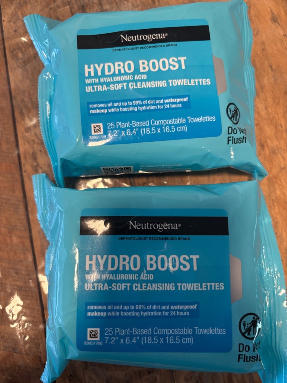 Neutrogena Hydro Boost Ultra-Soft Cleansing Towelettes - Light Blue